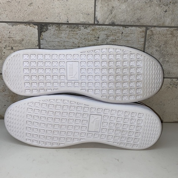 NWOT Puma Unisex Lifestyle Sneakers - Picture 10 of 12